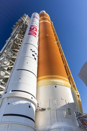 Artemis II On PAD B