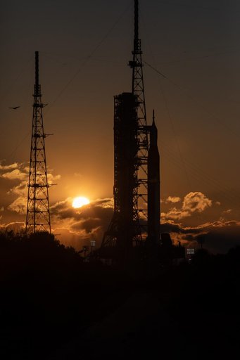 Artemis II at LC 39B