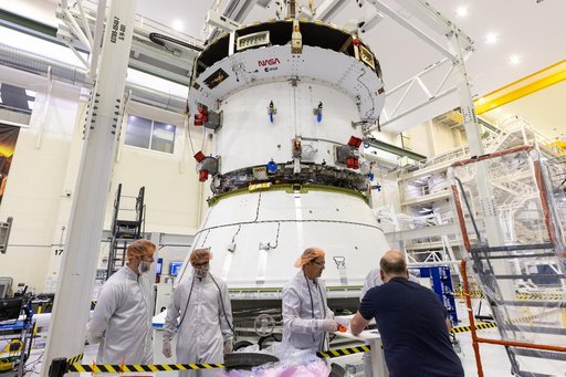 Artemis III ESM3 Engine Nozzle Install Completion