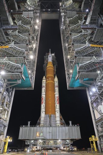 Artemis II Rollout