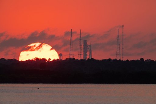 Artemis II Sunrise at Max Brewer Bridge