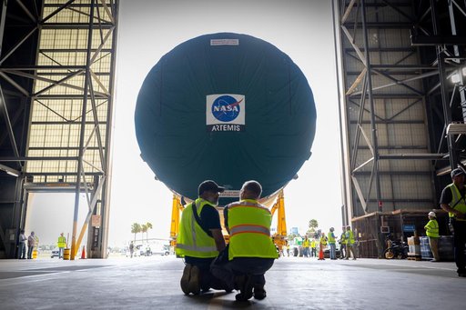 Artemis III Core Stage Arrival at VAB