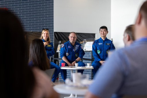 SpaceX Crew-11 Visit to KSC