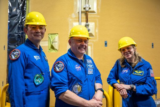 SpaceX Crew-11 Visit to KSC