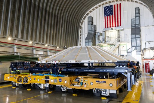Artemis III SLS Core Stage Weather Cover Arrival