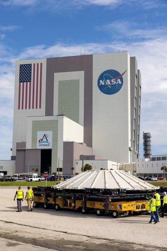 Artemis III SLS Core Stage Weather Cover Arrival