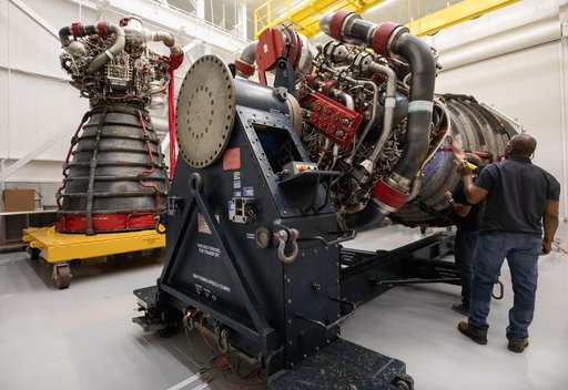 Artemis III RS-25 Engine Processing at KSC