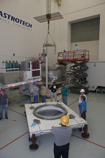 MMS Spacecraft Uncrated & Moved