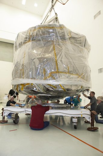 MMS Spacecraft Uncrated & Moved