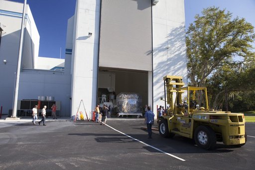 MMS Spacecraft Uncrated & Moved