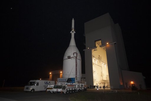 Orion Starts Roll to Launch Pad 37