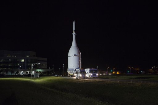 Orion Stops at the VAB on the Way to Launch Pad 37