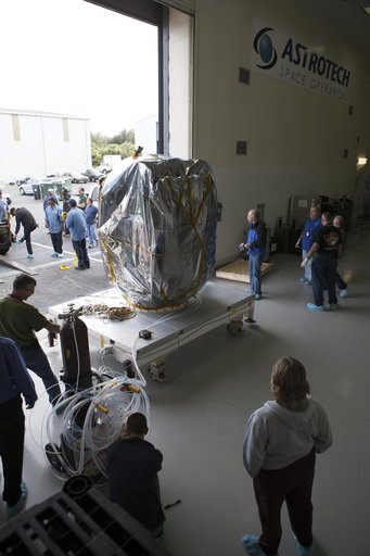 DSCOVR Spacecraft Arrival, Offload, & Unpacking