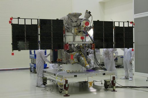 DSCOVR Satellite Deploy & Light Test