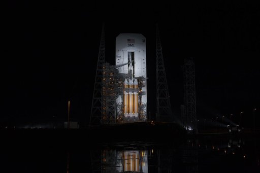 Orion MST Rollback in Preparation for Launch