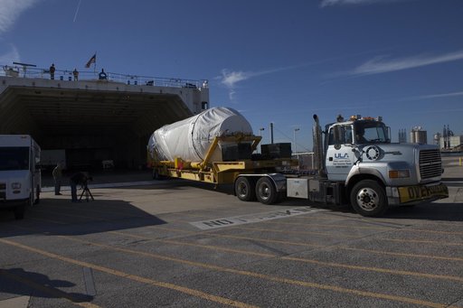 MMS Atlas V Booster Arrival & Move to ASOC