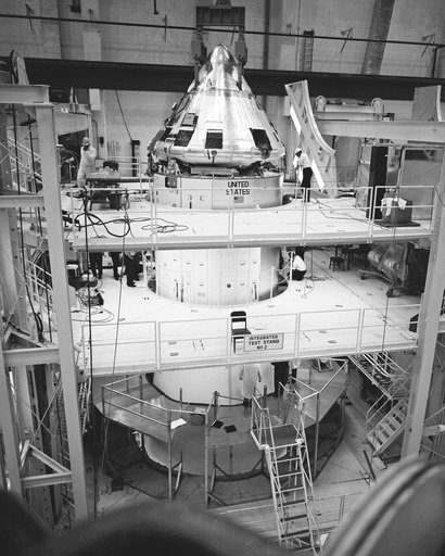 KSC-67P-0014