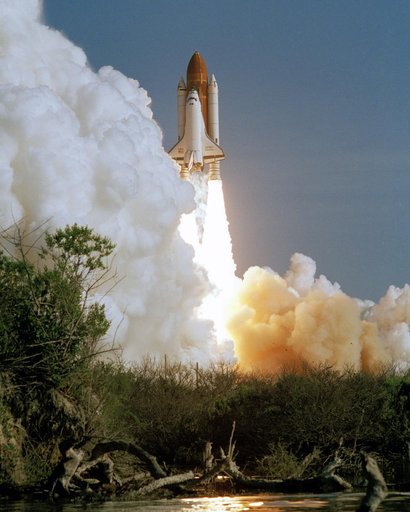 Liftoff of Discovery on its maiden flight from CX-39A.