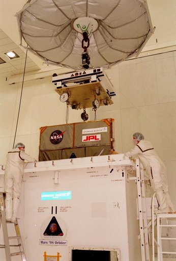KSC-98pc1079
