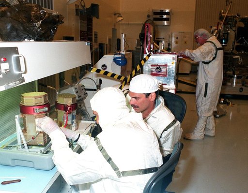 KSC-98pc1093