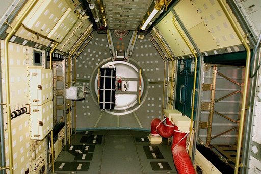 KSC-98pc1140
