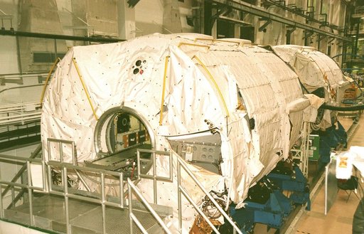KSC-98pc1144