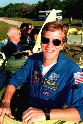 KSC-98pc1256