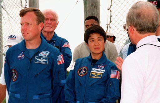 KSC-98pc1284