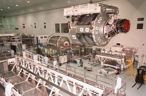 KSC-98pc1325
