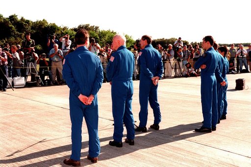 KSC-98pc1404