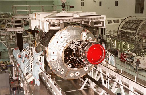 KSC-98pc1410