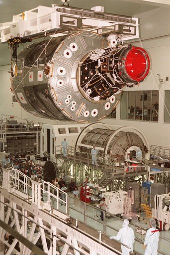 KSC-98pc1411