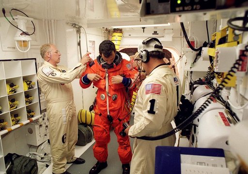 KSC-98pc1457
