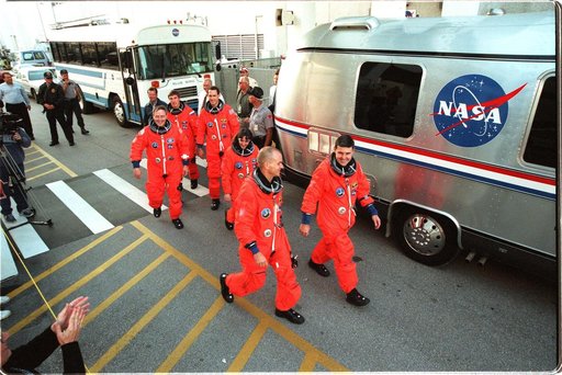 KSC-98pc1525