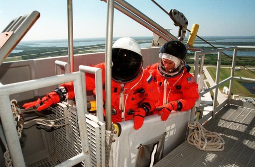 KSC-98pc1537