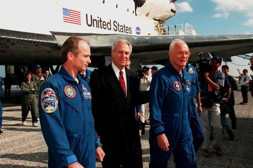 KSC-98pc1559