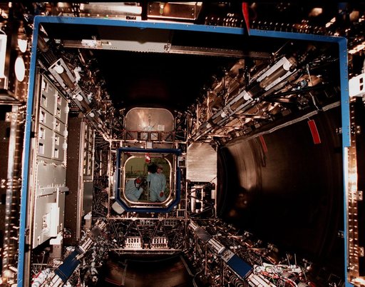 KSC-98pc1717