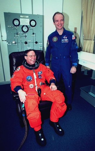 KSC-98pc1782