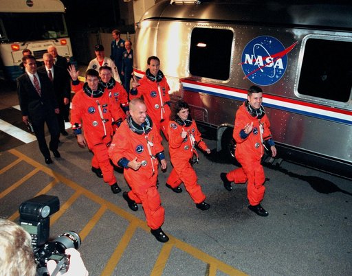KSC-98pc1784