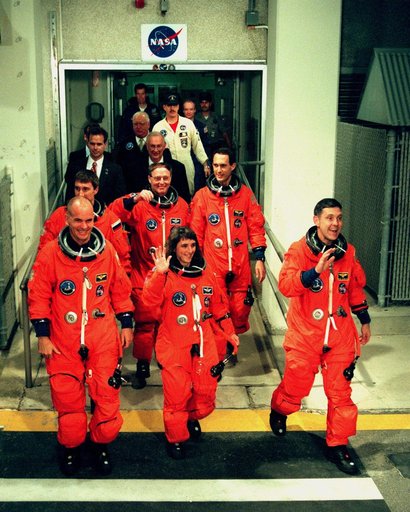 KSC-98pc1785