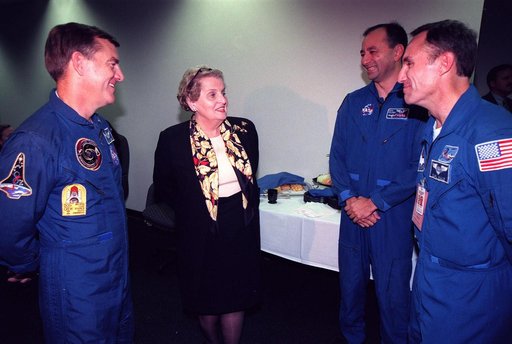 KSC-98pc1811