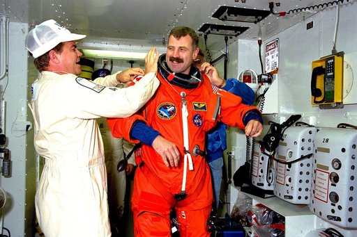 KSC-98pc449