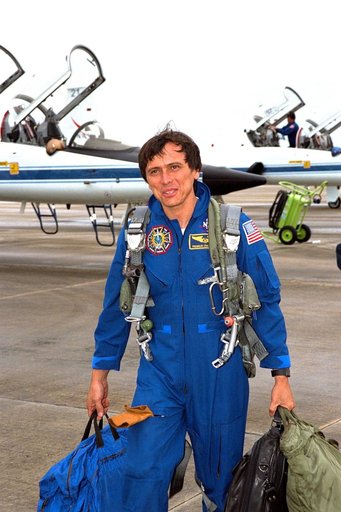 KSC-98pc585