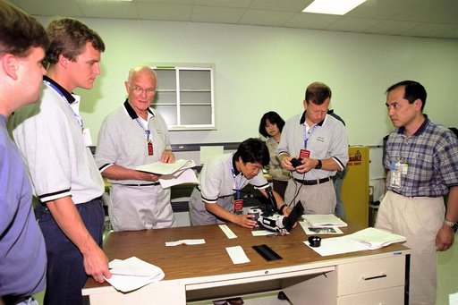 KSC-98pc832