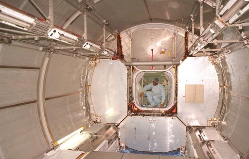 KSC-98pc924