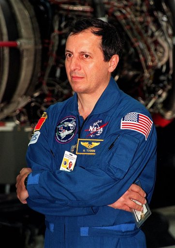 KSC-99pc0180