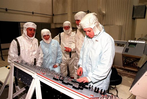 KSC-99pc0182