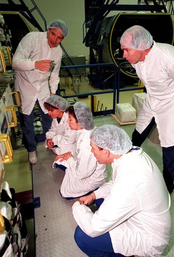 KSC-99pd0205