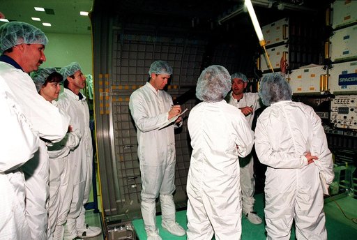 KSC-99pd0216