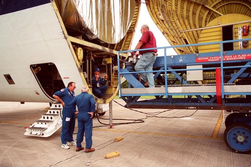 KSC-99pd0674